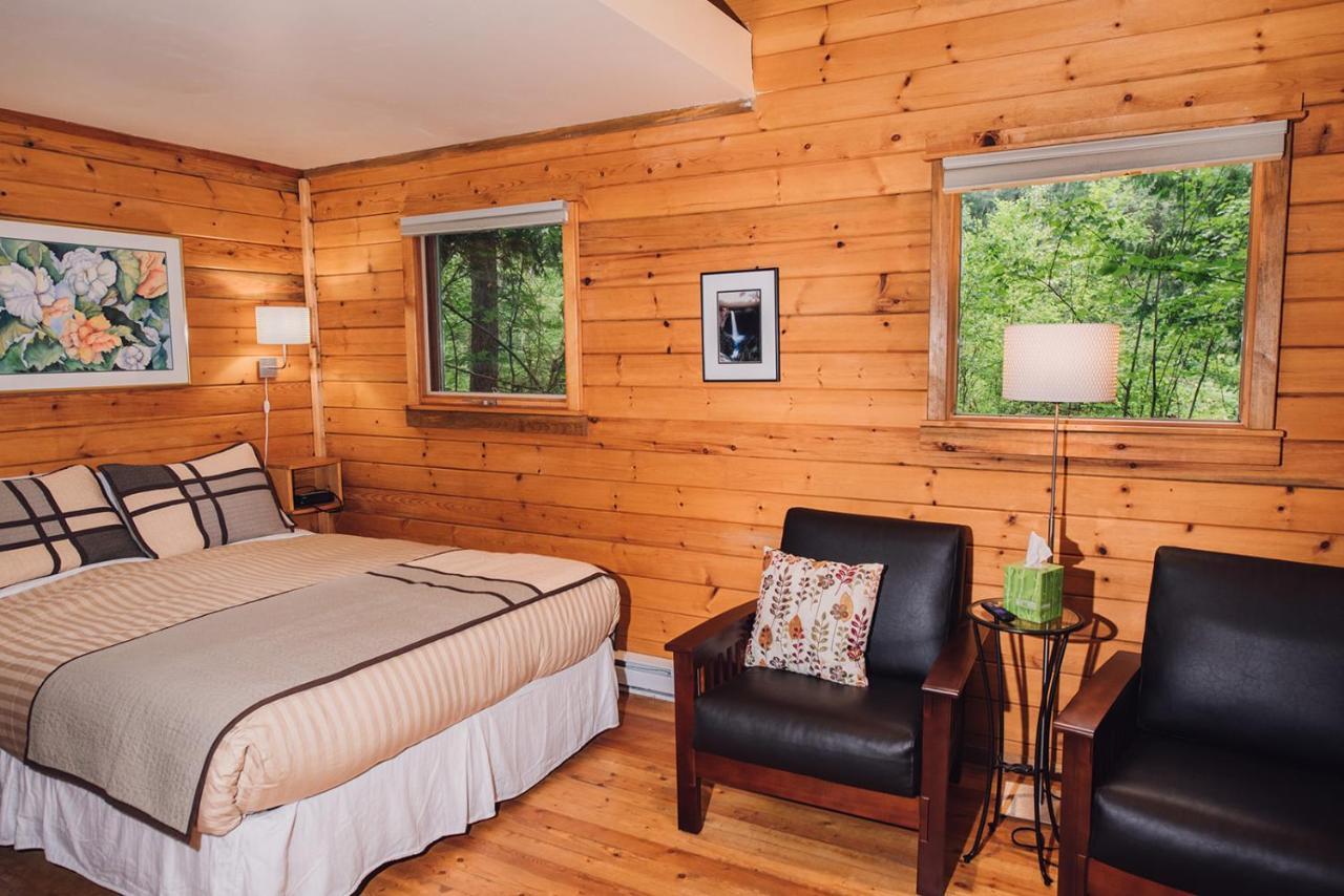 Across The Creek Cabins Clearwater Exterior foto