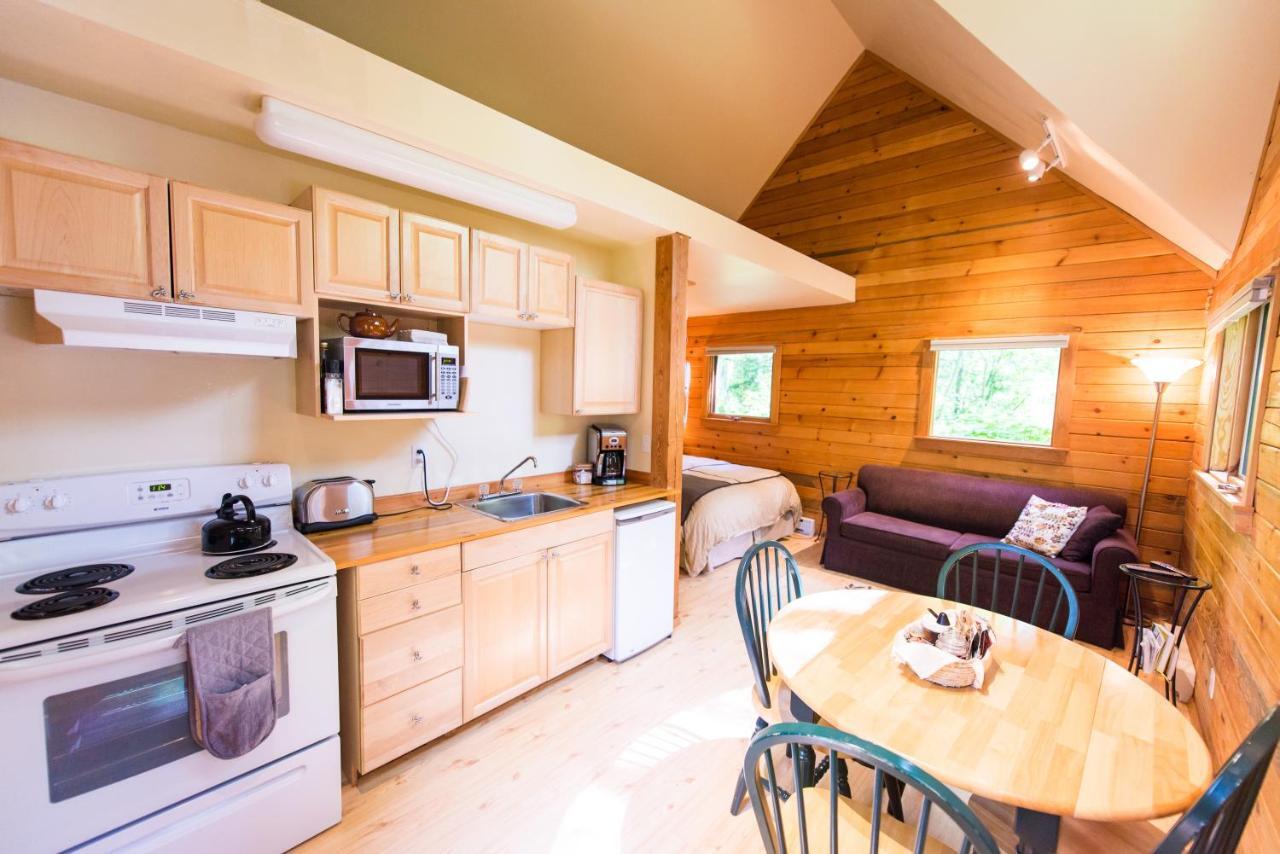 Across The Creek Cabins Clearwater Exterior foto